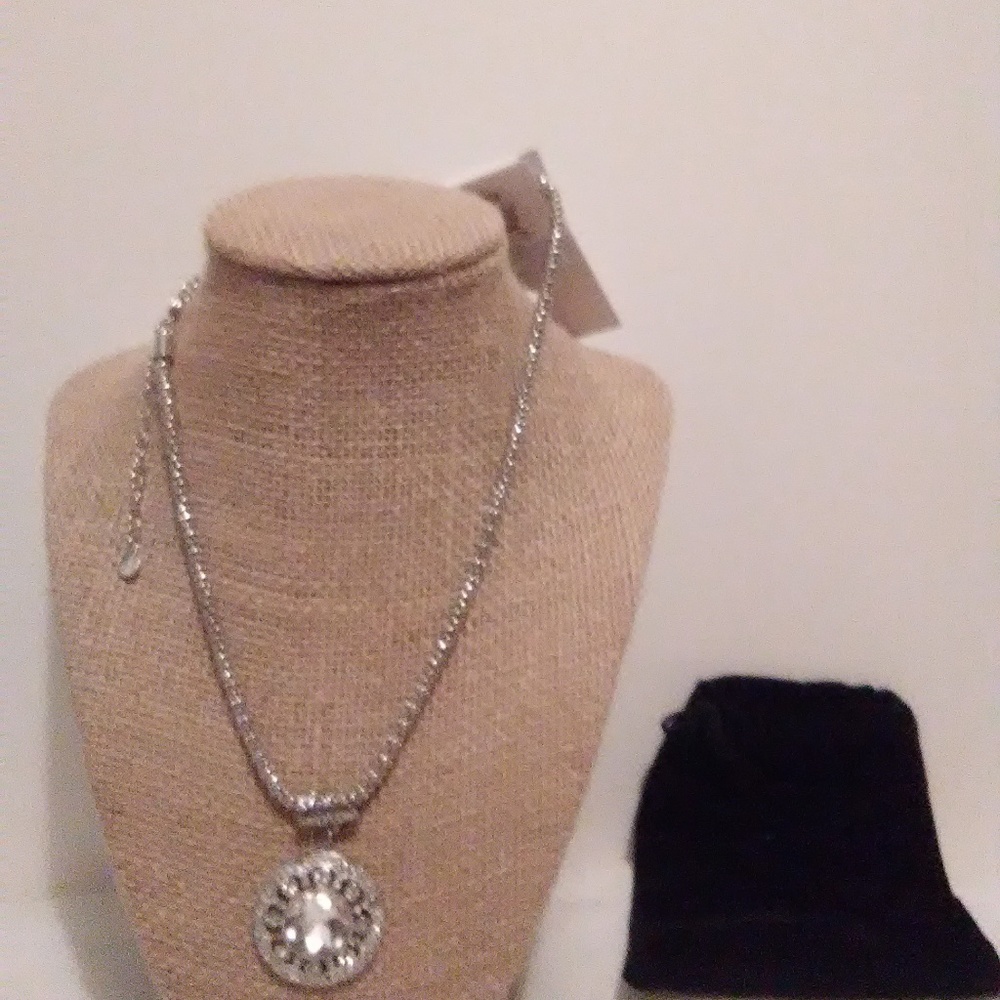 Necklace, Frontal Circle Crystal